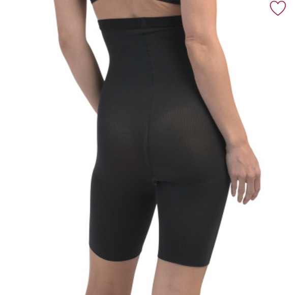 ASSETS by Spanx High Waisted Black Built in Shaping Shorts Size 2 Black NIP - Picture 2 of 6